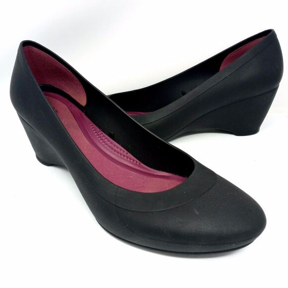 CROCS Lina Wedge Pumps Women's Size 9 Sturdy Cushioned Black Comfort Slip-on - Picture 1 of 9